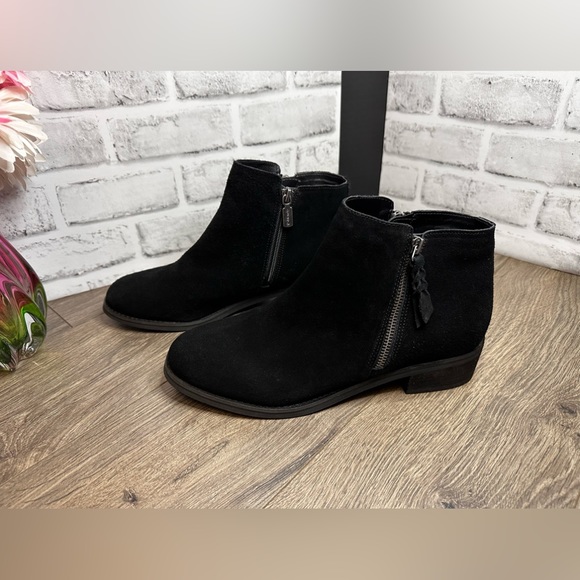 LIKE NEW!! Blondo Women's Liam Waterproof Ankle Booties Size 11M Black - Picture 2 of 11